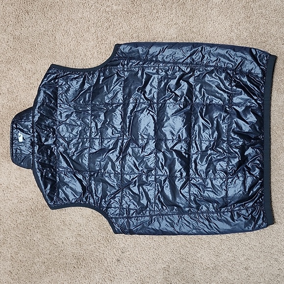 Vineyard Vines Martha Vineyard Black Puffer Vest Jacket Men's Size S Small - Picture 11 of 12